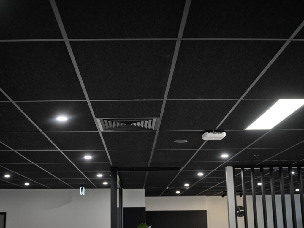 owa sinfonia black ceiling