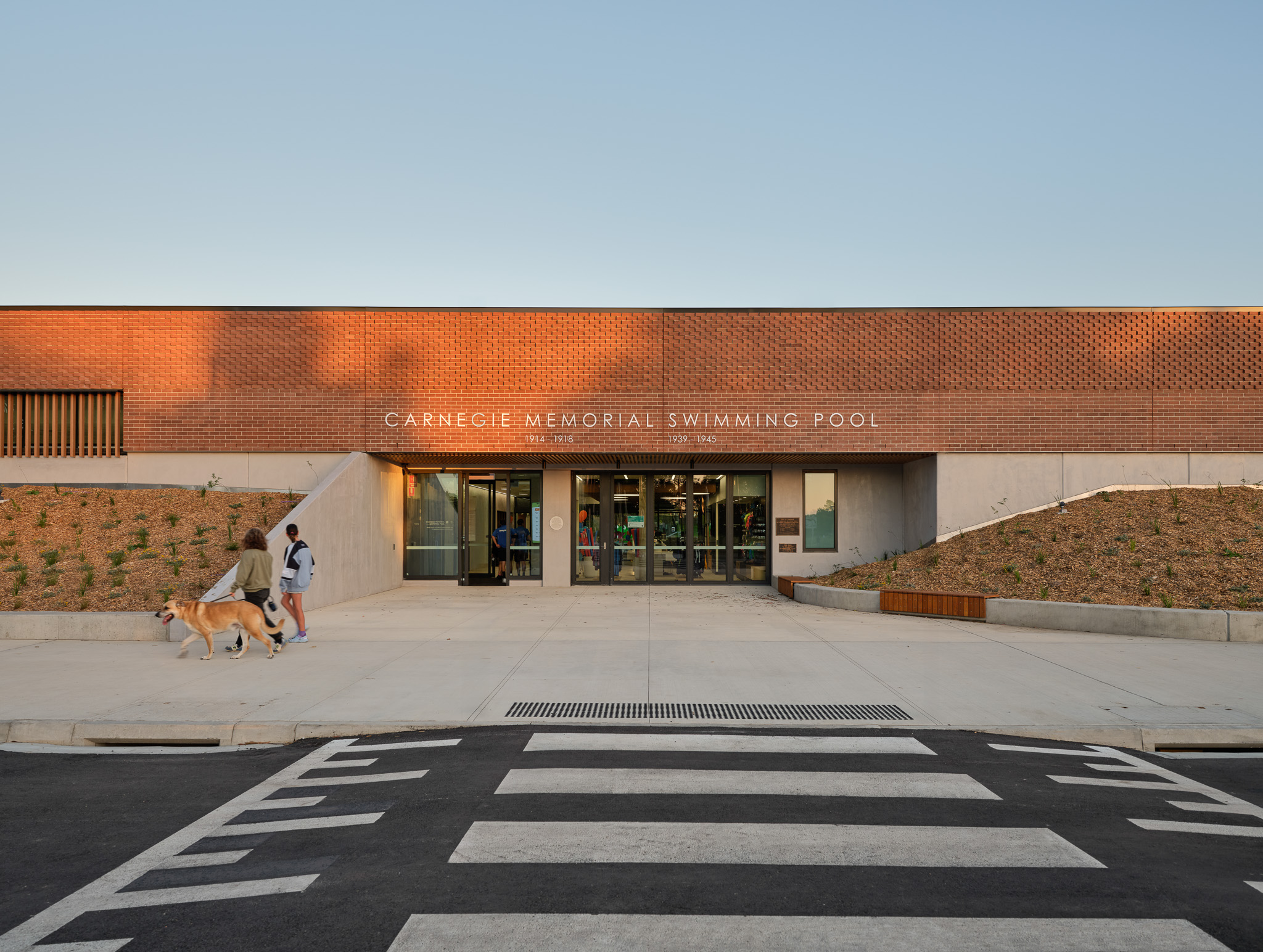 Carnegie Memorial Swimming Pool - Himmel